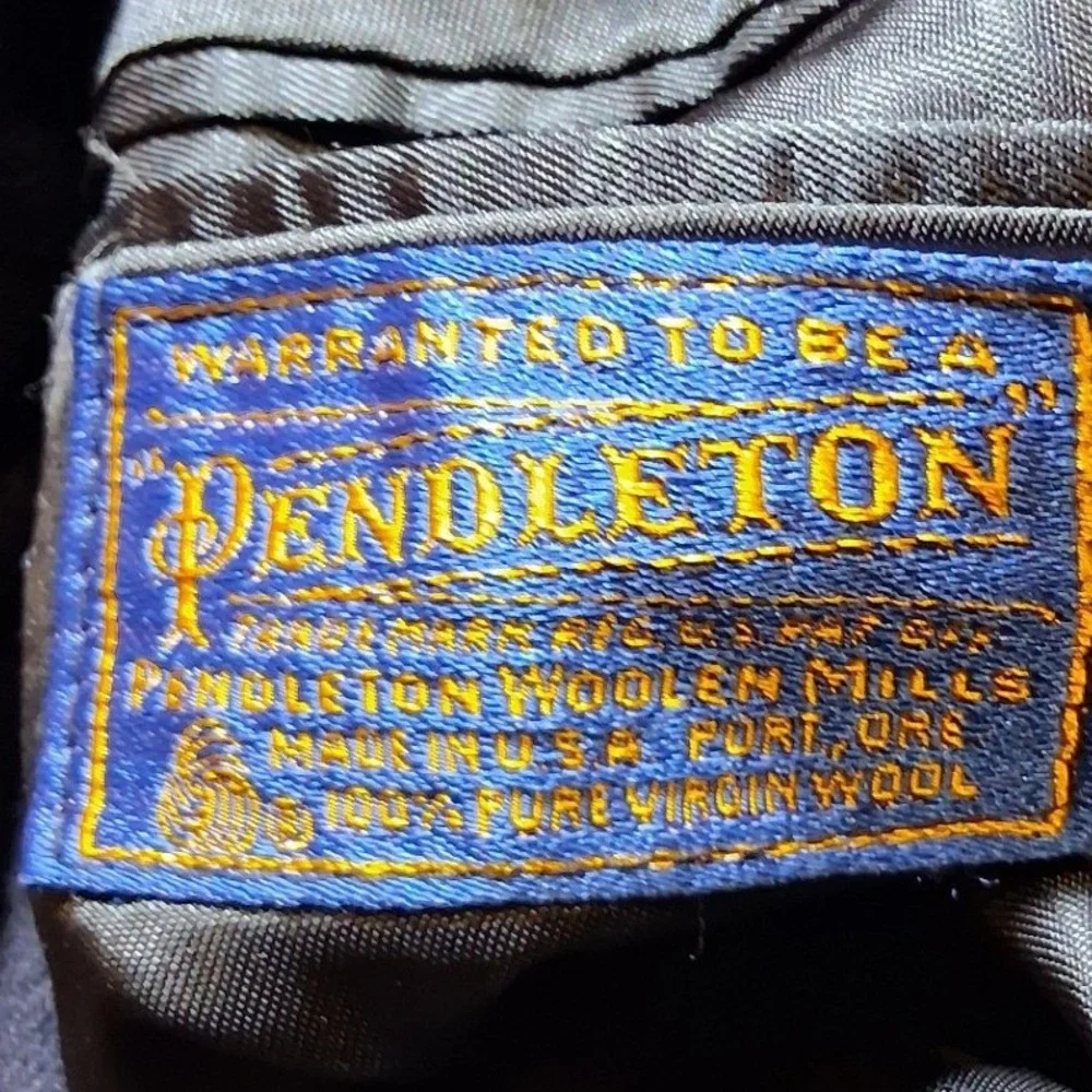 Pendleton Vintage Men Navy Blue 100% Virgin Wool 2 Button Blazer Jacket USA Made